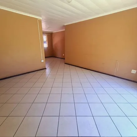 Image 5 - Road 2L, Govan Mbeki Ward 5, Secunda, 2302, South Africa - Apartment for rent