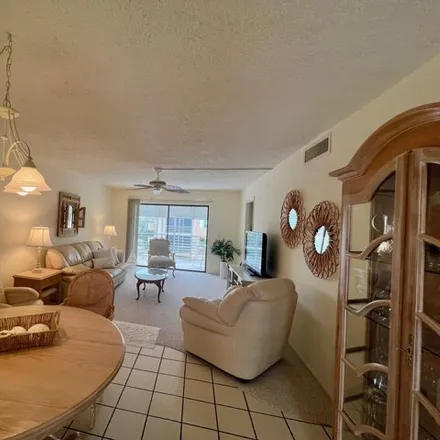 Image 7 - 308 Golfview Rd Ph 2, North Palm Beach, Florida, 33408 - Condo for sale