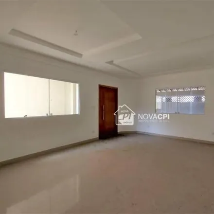 Buy this 3 bed house on Centro de Estudos da Doutrina Espírita Chico Xavier in Rua José Carlos de Oliveira 43, Boqueirão