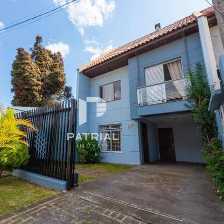 Buy this 4 bed house on Rua Vitório Sbaqueiro 813 in Vista Alegre, Curitiba - PR