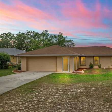 Buy this 3 bed house on 5453 Sw 153rd Place Rd in Ocala, Florida