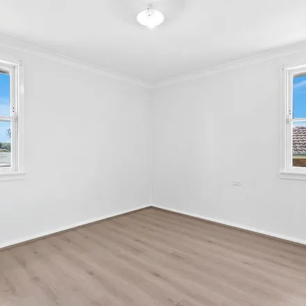 Image 2 - Hardwick Crescent, Mount Warrigal NSW 2528, Australia - Apartment for rent