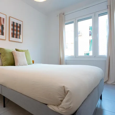 Rent this 3 bed apartment on Carrer de Roger de Flor in 290, 08001 Barcelona