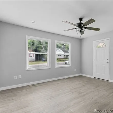 Image 4 - 176 Kensington Circle, Fayetteville, NC 28301, USA - House for sale