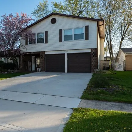 Image 2 - 8022 Northway Drive, Hanover Park, Schaumburg Township, IL 60133, USA - House for sale