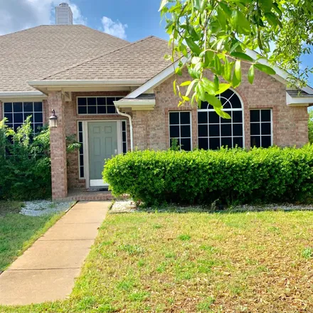 Rent this 1 bed room on 289 Fort Edward Drive in Arlington, TX 76002