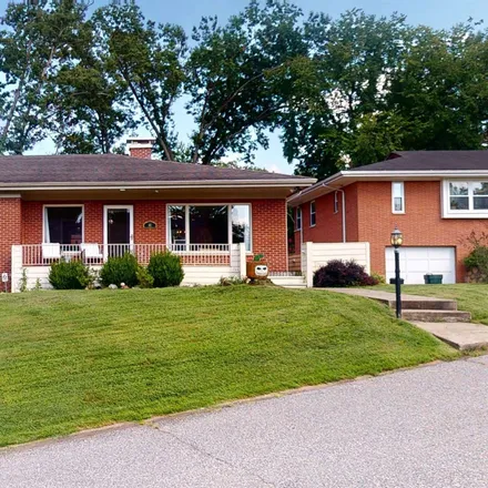 Buy this 4 bed house on 102 Ricketts Road in Huntington, WV 25705
