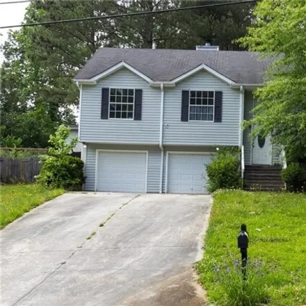 Rent this 3 bed house on 3120 Creekwood Drive in Clayton County, GA 30273