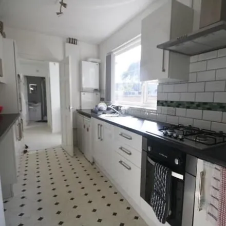 Rent this 4 bed townhouse on Windermere Street in Leicester, LE2 7GU