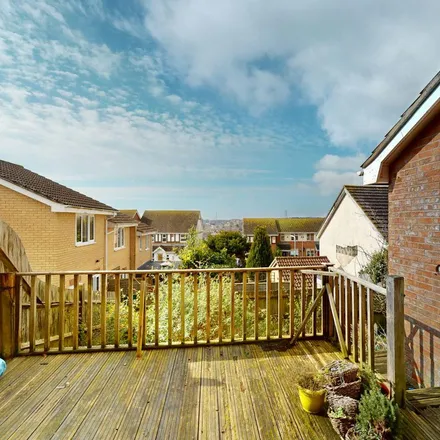 Rent this 3 bed duplex on The Parks in Portslade by Sea, BN41 2JF