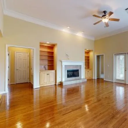 Image 1 - 960 Somerset Drive, Montgomery - Apartment for sale