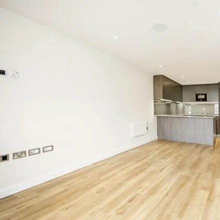Image 4 - unnamed road, London, NW9 4FT, United Kingdom - Apartment for rent