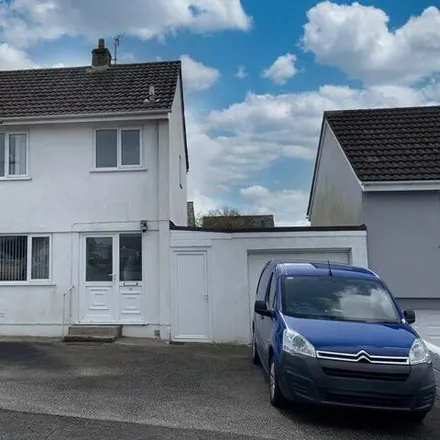 Buy this 3 bed duplex on Kellow Road in St Dennis, PL26 8AW