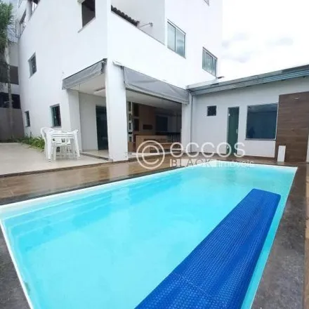 Rent this 5 bed house on Rua Joana Costa Ferreira in Nova Uberlândia, Uberlândia - MG