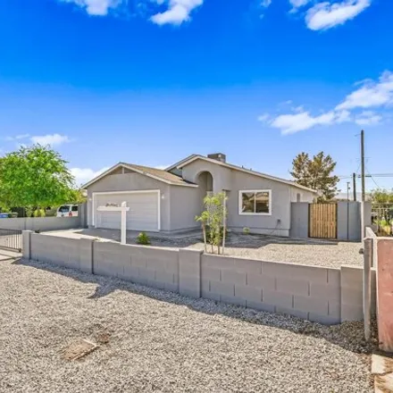 Image 2 - 2471 West Tonto Street, Phoenix, AZ 85009, USA - House for sale