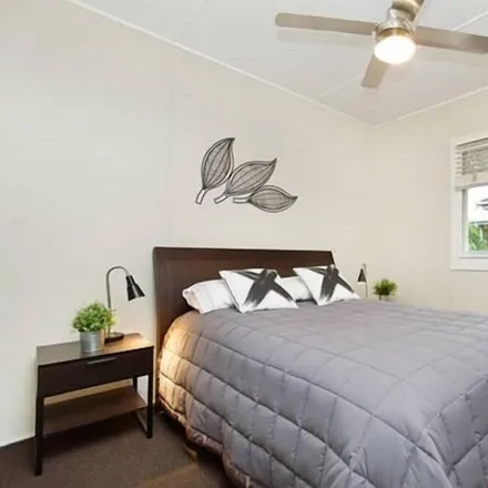 Rent this 4 bed house on Bulimba QLD 4171