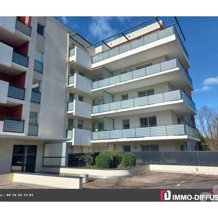 Image 3 - 52 Rue Charles de Gaulle, 69210 L'Arbresle, France - Apartment for rent