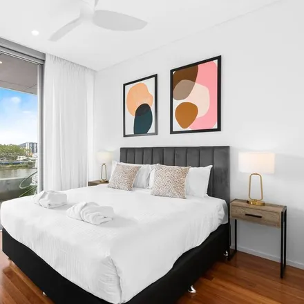 Rent this 4 bed apartment on West End QLD 4101