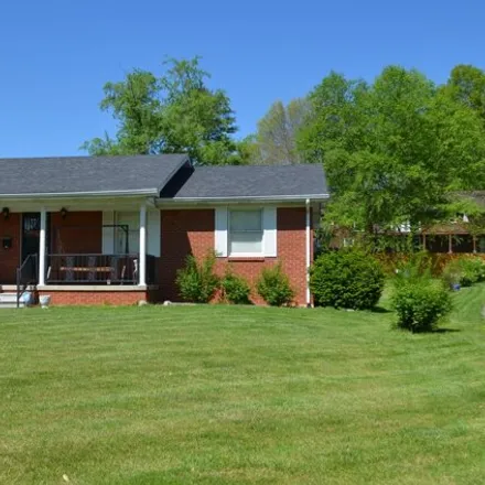 Buy this 3 bed house on 237 Whitley Street in London, KY 40741