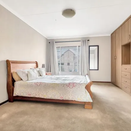 Rent this 3 bed apartment on Apiesdoring Street in Sundowner, Randburg