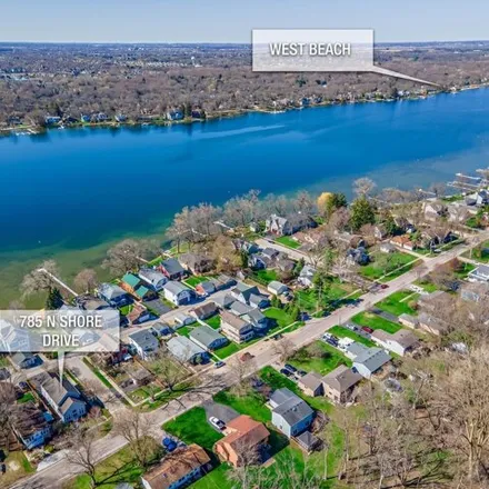 Image 4 - Lake Street, Crystal Lake, IL 60014, USA - House for sale