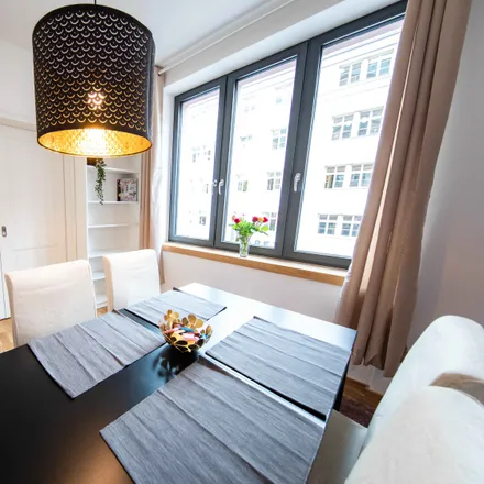 Image 6 - Junger Esslinger, Hinter dem Lämmchen 2, 60311 Frankfurt, Germany - Apartment for rent