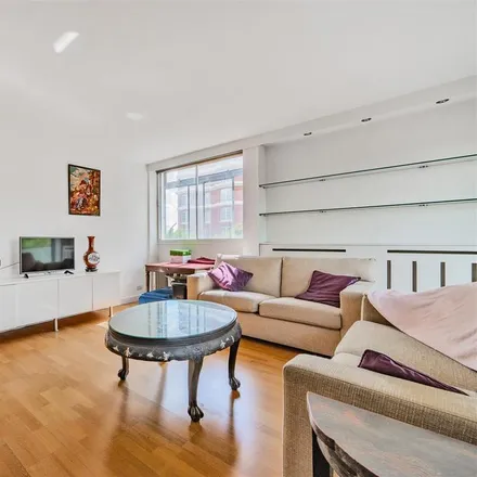 Image 1 - Century Court, Grove End Road, London, NW8 9HL, United Kingdom - Apartment for rent