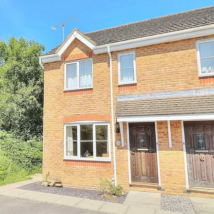 Rent this 2 bed house on Silverweed Close in Test Valley, SO53 4JD