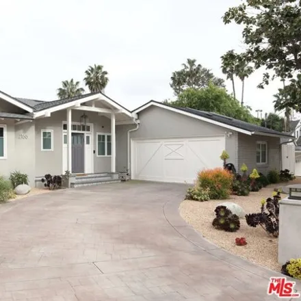 Buy this 4 bed house on 2782 Anchor Avenue in Los Angeles, CA 90064