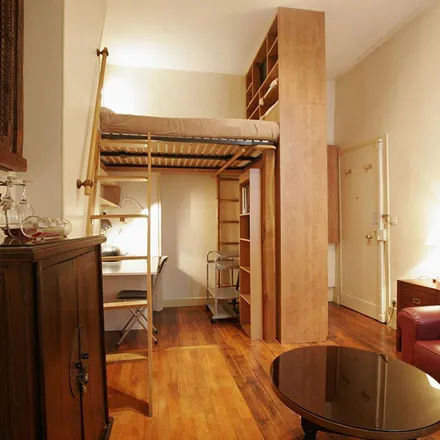 Rent this 1 bed apartment on 42 Rue Chapon in 75003 Paris, France