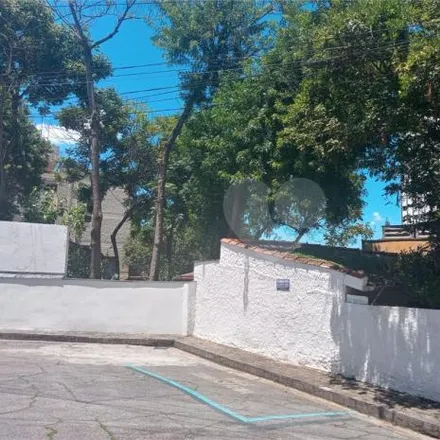 Buy this 2 bed house on Rua Pio XI 2308 in Boaçava, São Paulo - SP