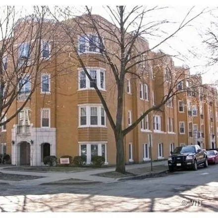 Buy this 1 bed condo on Beat 2513 in 835, 837 North Grove Avenue