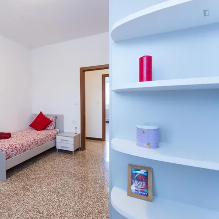 Image 2 - Via Pietro Boifava, 18, 20142 Milan MI, Italy - Room for rent