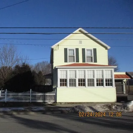 Image 2 - 111 Spring Street, City of Ogdensburg, NY 13669, USA - House for sale