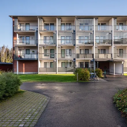 Rent this 1 bed apartment on Tietolinja 7 in 90590 Oulu, Finland