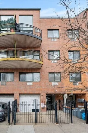 Image 5 - 85-03A 57th Avenue, New York, NY 11373, USA - House for sale