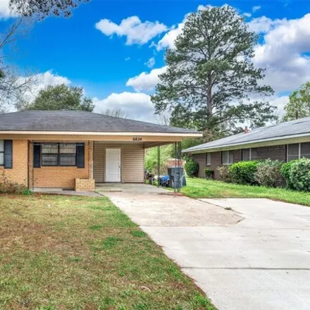 Buy this 3 bed house on 6814 West Canal Boulevard in Hollywood, Shreveport