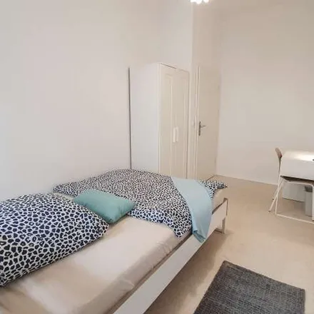 Rent this 5 bed apartment on Zeppelinstraße 35 in 14471 Potsdam, Germany