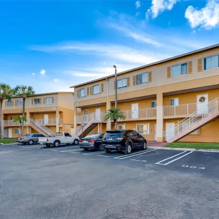 Buy this 3 bed condo on 13911 Southwest 66th Street in Miami-Dade County, FL 33183