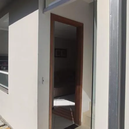 Buy this 2 bed apartment on Rua Quadrangular in Ingleses do Rio Vermelho, Florianópolis - SC