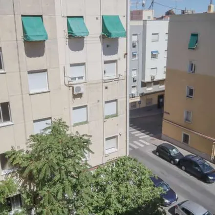 Image 3 - Madrid, Calle de la Virgen de la Consolación, 5, 28027 Madrid - Apartment for rent