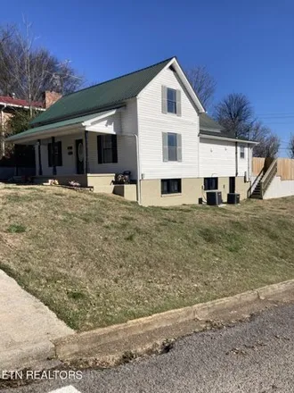 Buy this 3 bed house on 269 North D Street in Lenoir City, TN 37771