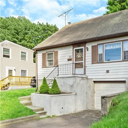 Buy this 3 bed house on 24 Edgemont Road in Rivercliff, Milford