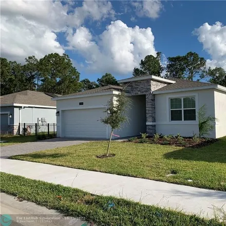 Buy this 4 bed house on unnamed road in Polk County, FL 33884