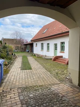 Rent this 2 bed apartment on Yorckstraße 8 in 15749 Mittenwalde, Germany