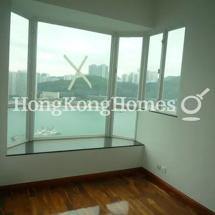 Image 4 - China, Hong Kong, Tsuen Wan District, One Kowloon Peak, Po Fung Terrace - Apartment for rent