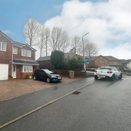 Buy this 4 bed house on Birchwood Close in Blackwood, NP12 1WX