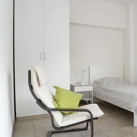 Rent this 5 bed room on Università degli Studi di Milano Bicocca in Viale dell'Innovazione, 20126 Milan MI