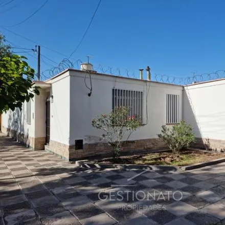Buy this studio house on Luzuriaga in Distrito Dorrego, Mendoza