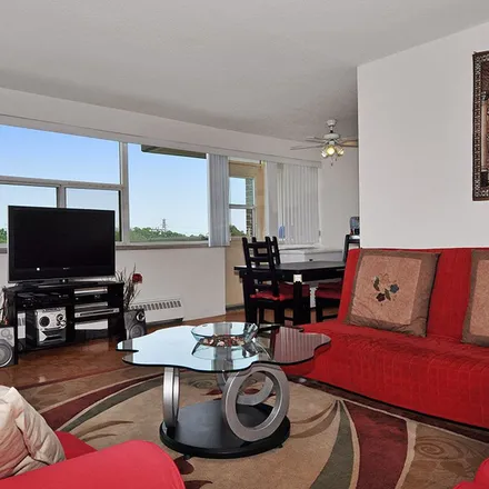 Image 8 - Central Park Terrace, 1294 Islington Avenue, Toronto, ON M9A 1B4, Canada - Apartment for rent